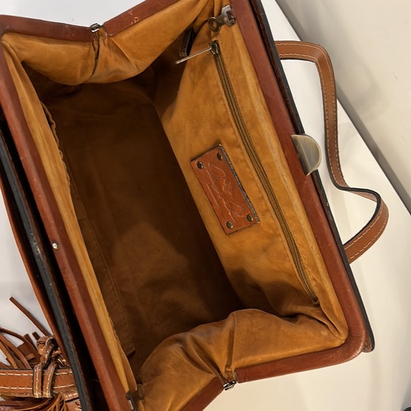 PATRICIA NASH Genuinely Leather Reversible Satchel Handbag - Picture 10 of 14